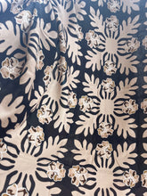 Load image into Gallery viewer, Mei sale | Pareo Camo Pua
