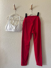 Load image into Gallery viewer, ili Leggings
