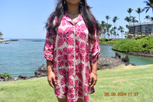 Load image into Gallery viewer, Mei Sale | Camo Puakenikeni Oversized Shirt
