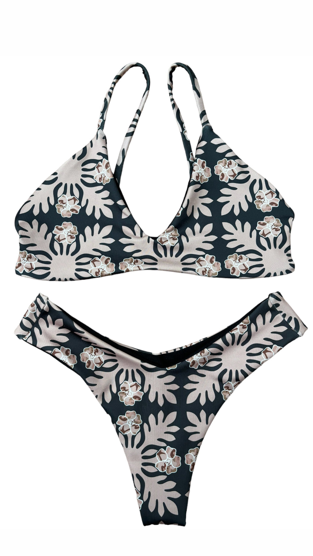 Black Camo Puakeni
