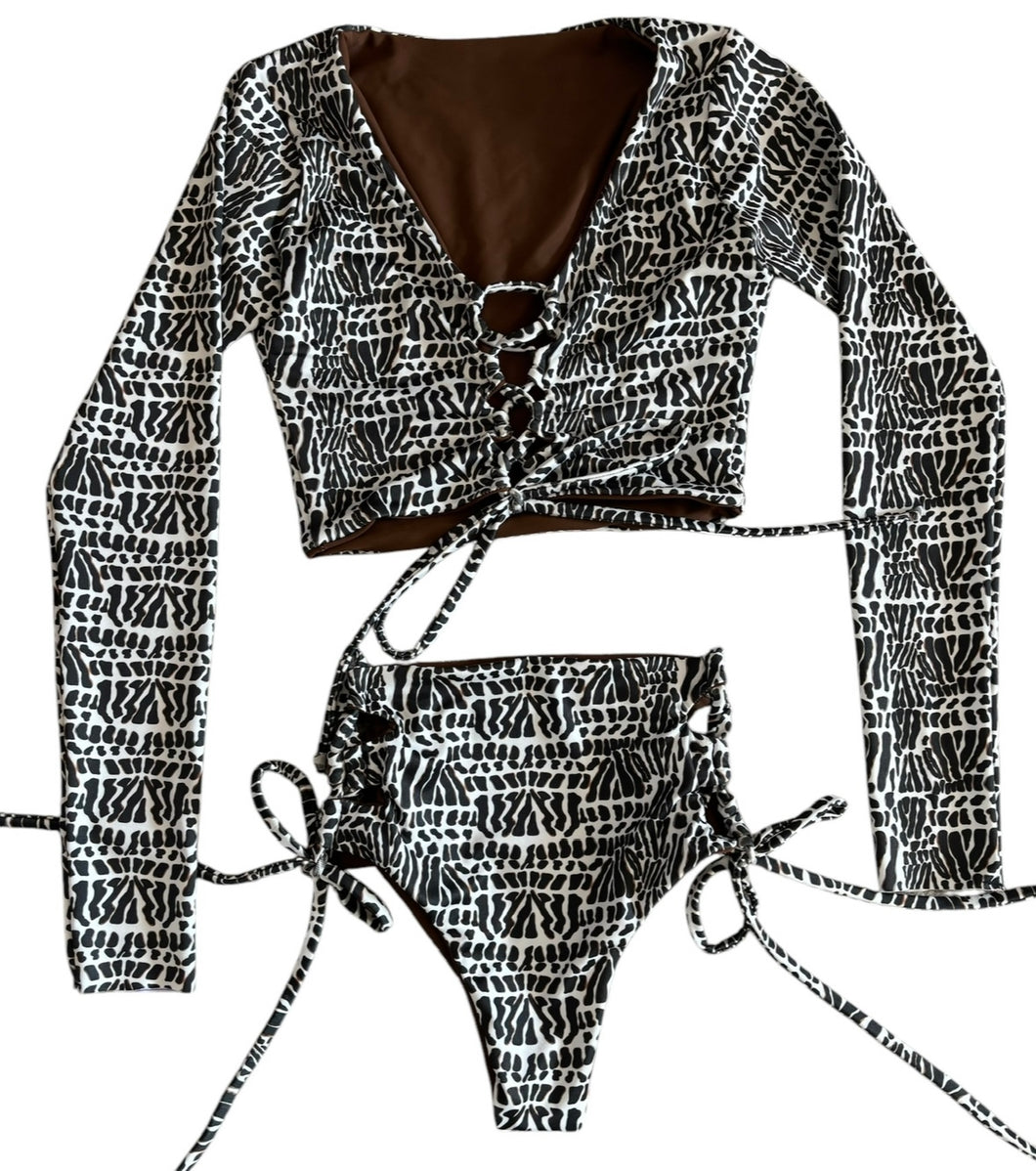 Aulani Long Sleeve Crop